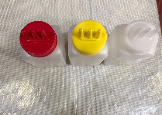 Fashion Squeeze Bottle 3 Nozzle 500ml