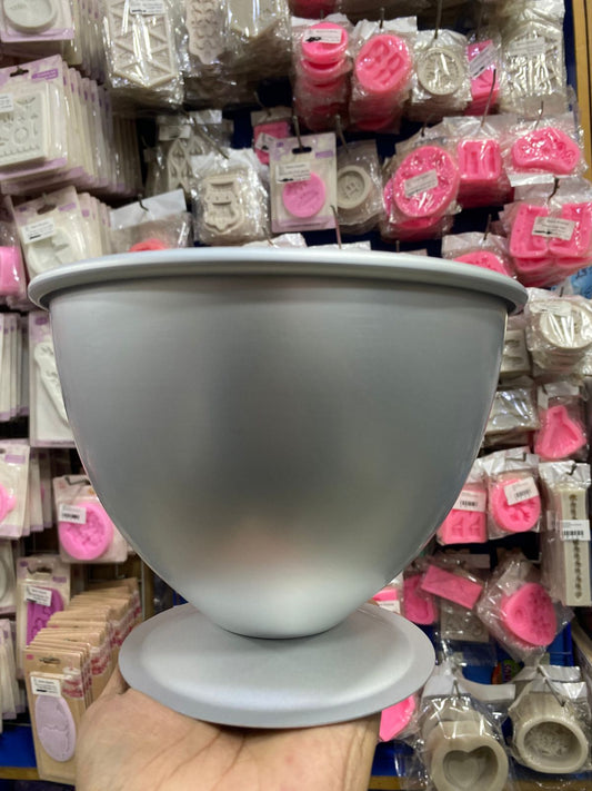 Doll Frill Pan 7.2" dia 6" height 3.4"