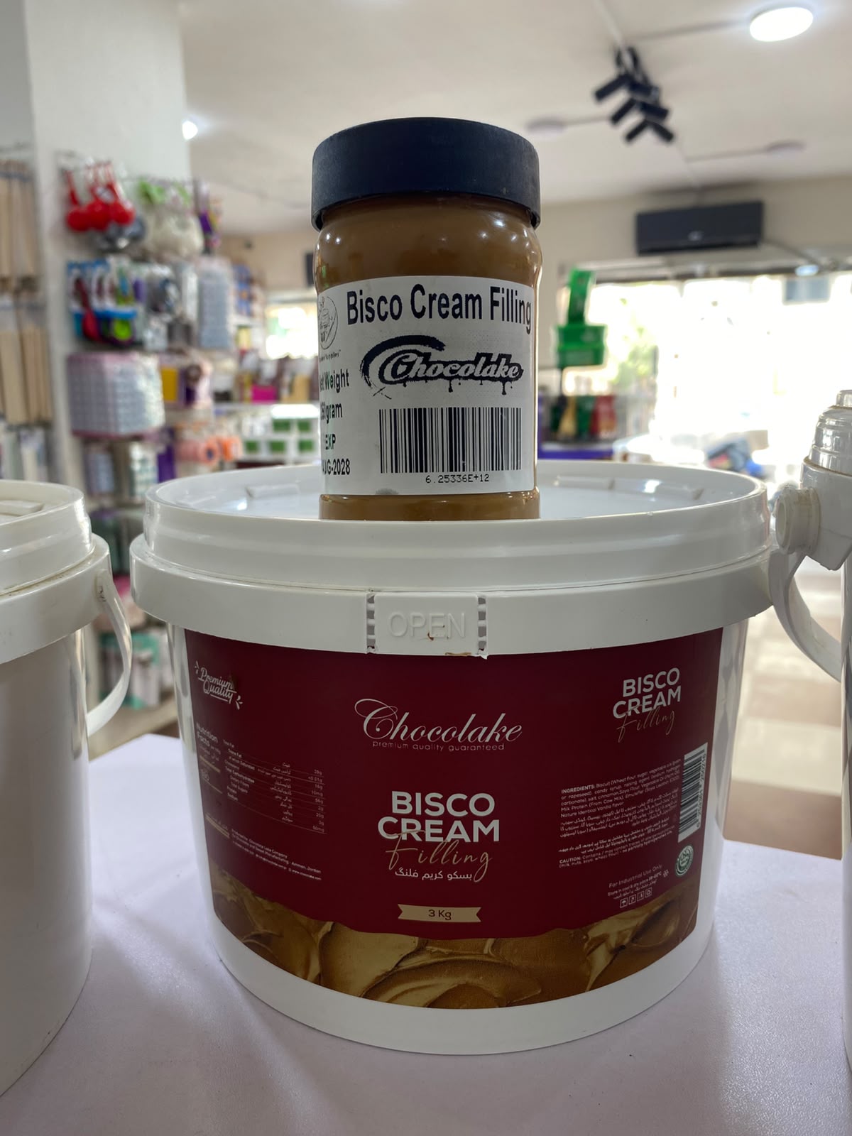 Chocolake Bisco Cream Filling 3KG Bucket Repacked