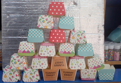 Square Paper Cups Bake Proof 100pc pack Random Design
