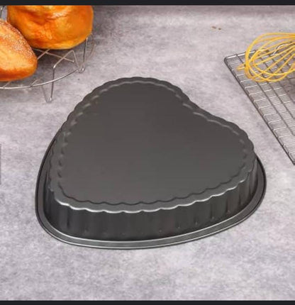 Non Stick Curve Edge Heart Pan 7inches
