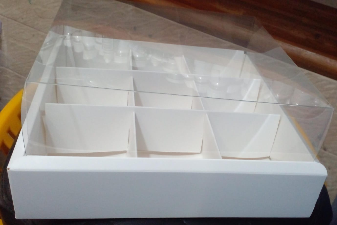 New Imported  Brownie Box 9 Cavity Card Material size 9.5" X 9.5" x 2"