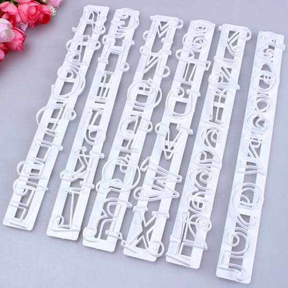 4 Pc Alphabet & Number Tappet Plastic Fondant Cutter