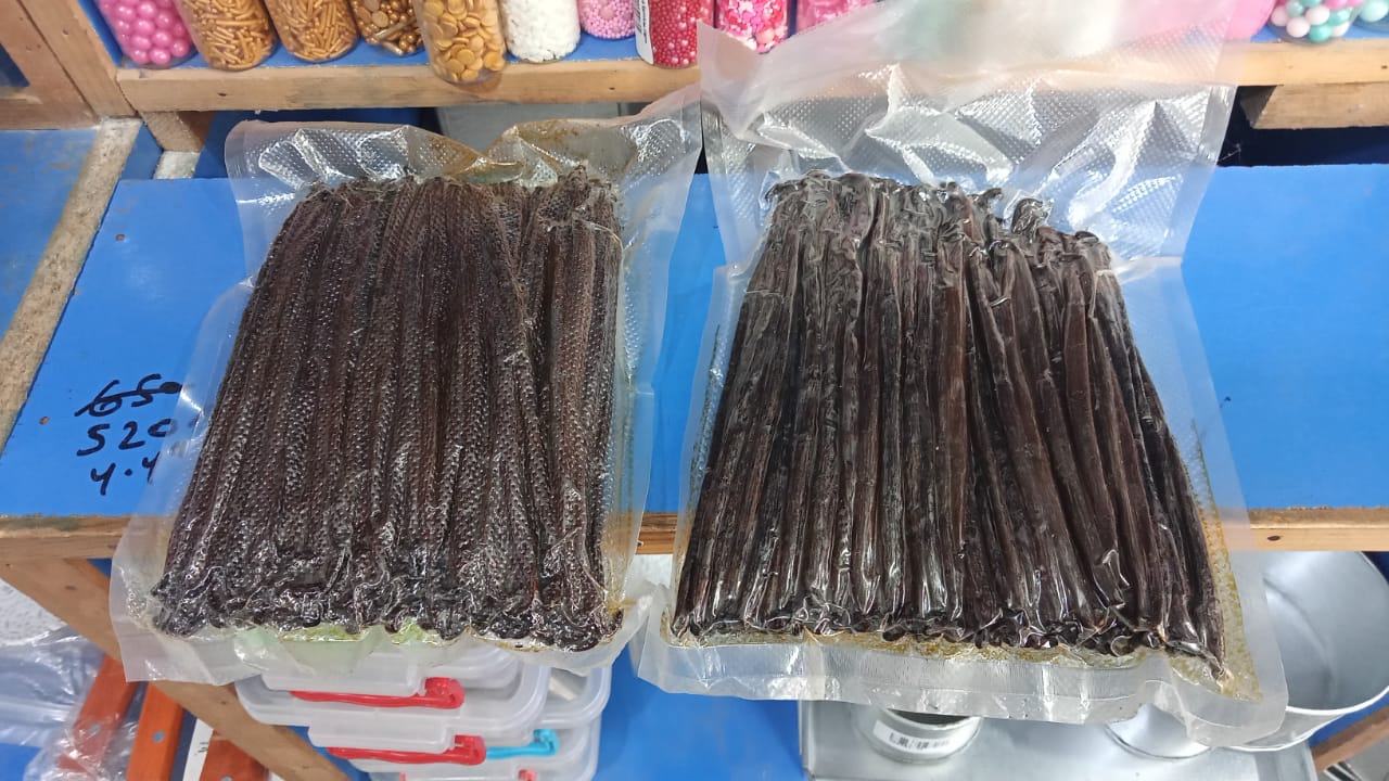 Madagascar Black Bourbon Vanilla Pods 1kg pack