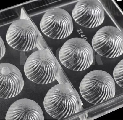 21 Cavity Octagon Round Acrylic Chocolate Mold