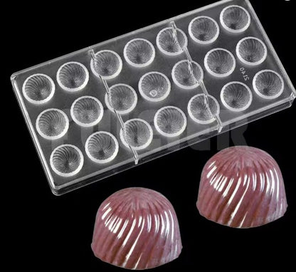 21 Cavity Octagon Round Acrylic Chocolate Mold