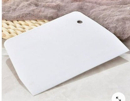 White Dough Plastic Scrapper 3pcs Set