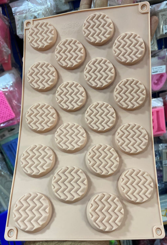 Silicon 18 Cavity Mini Wavy Disk Chocolate Mold