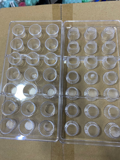 21 Cavity Peanut Butter Cup Acrylic Chocolate Mold