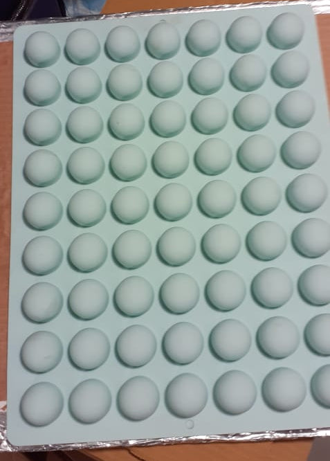 Commercial Silicon 63 Cavity Round Chocolate Mold