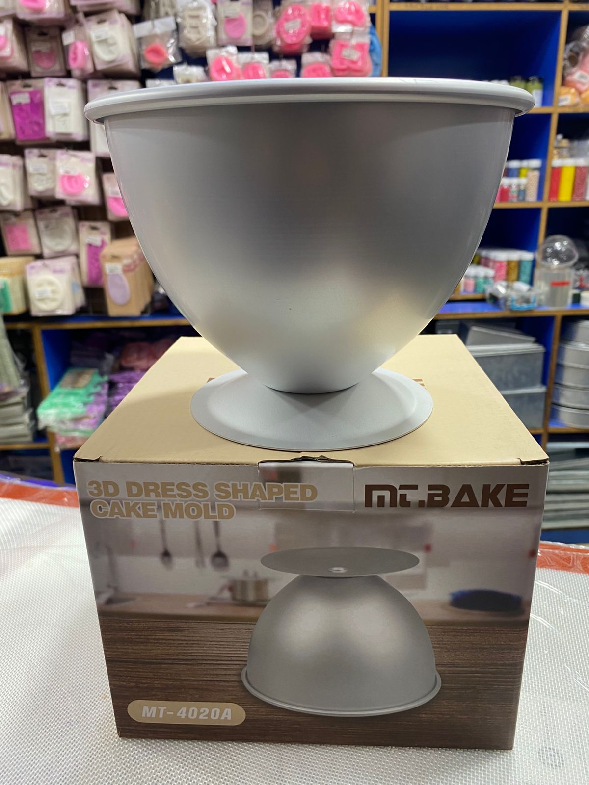 Doll Frill Pan 7.2" dia 6" height 3.4"