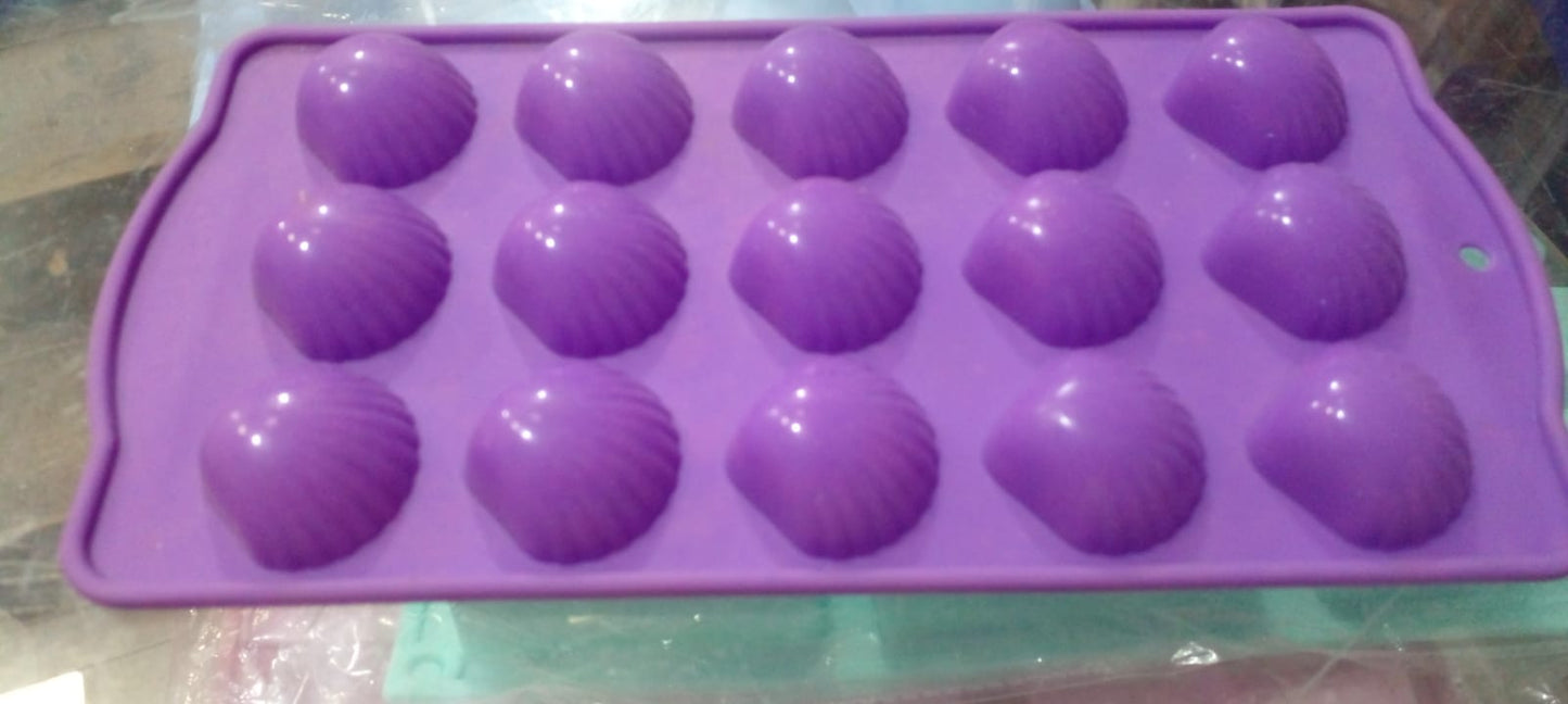 15 Cavity Shells Chocolate Chocolate Mold