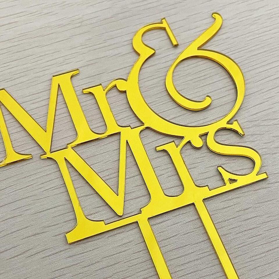 Acrylic Golden Mr and Mrs Cake Topper