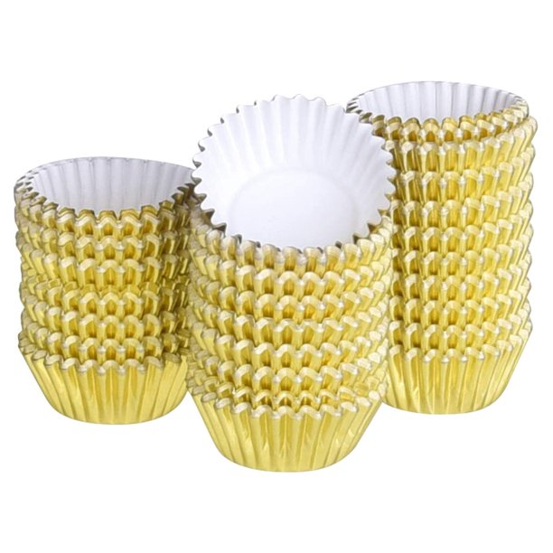 Gold mini 2025 cupcake liners