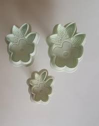 FLOWER WITH 4 LEAVES PLUNGER CUTTER 3PCS SET