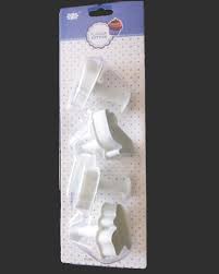 FASHION THEME PLUNGER CUTTER SET