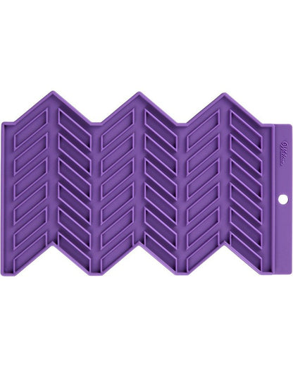 WILTON PRECISION PATTERNS FONDANT MOLD